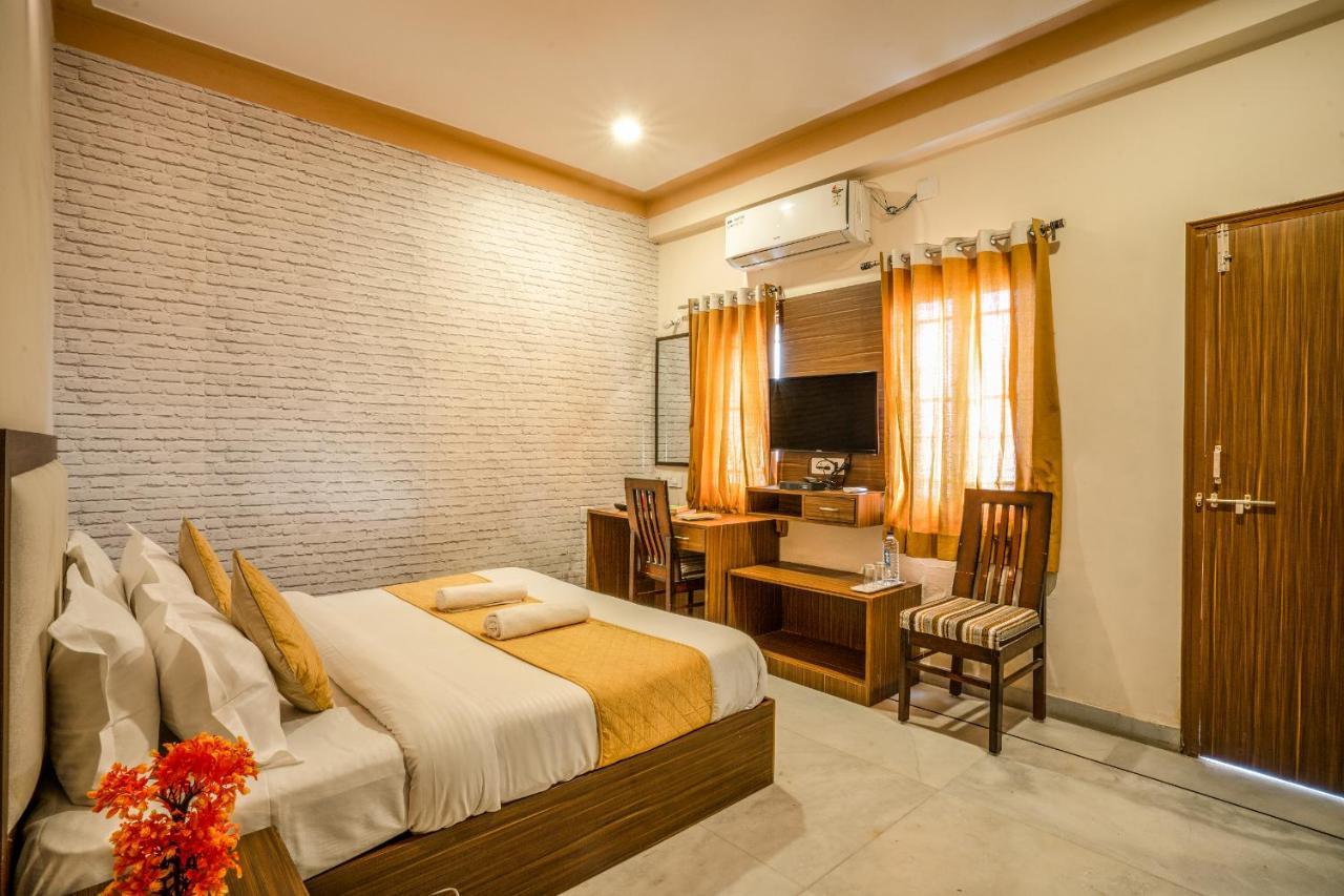 Hotel Tripli Udaipur Extérieur photo