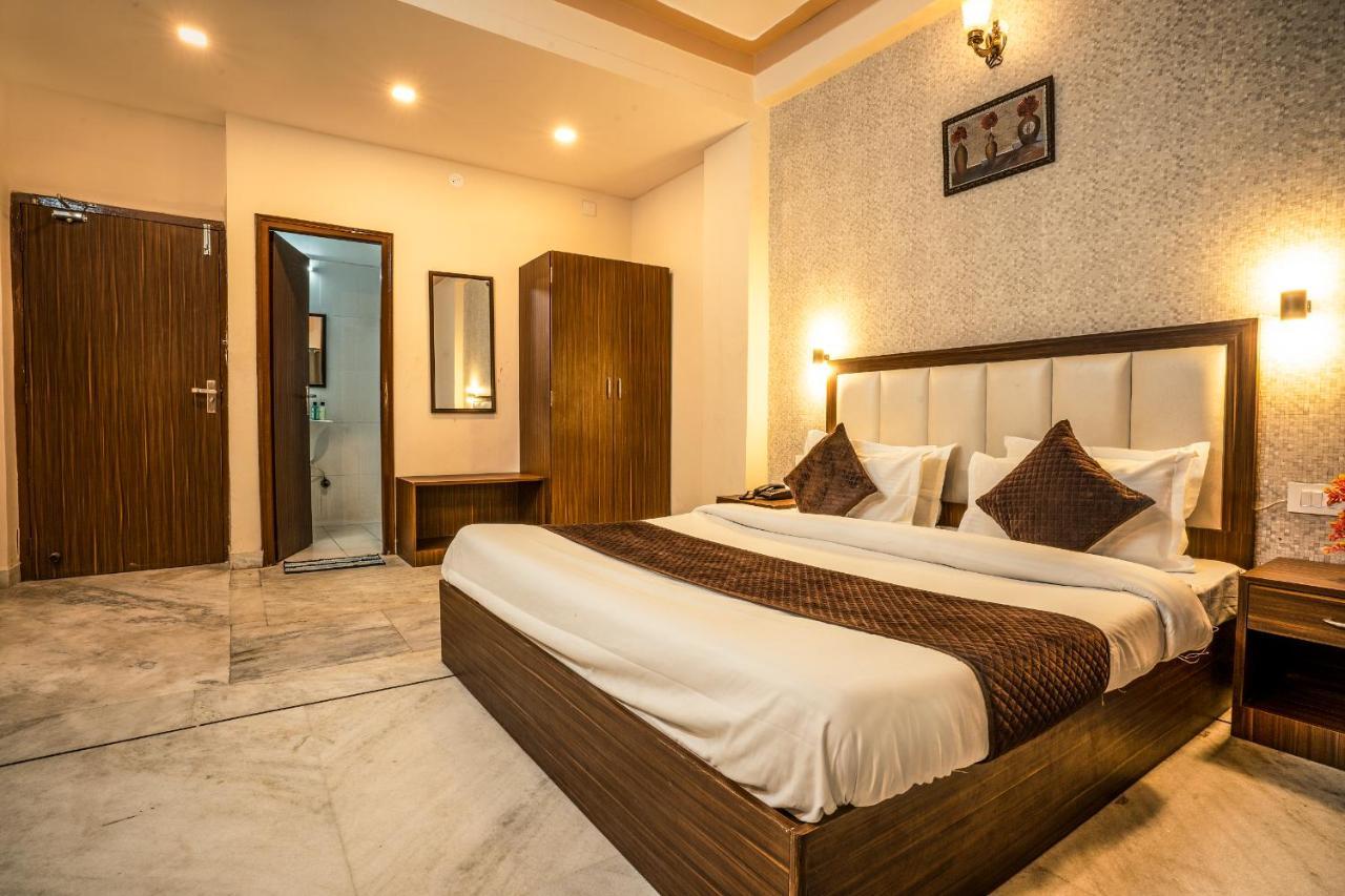 Hotel Tripli Udaipur Extérieur photo