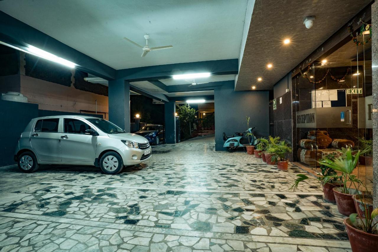 Hotel Tripli Udaipur Extérieur photo